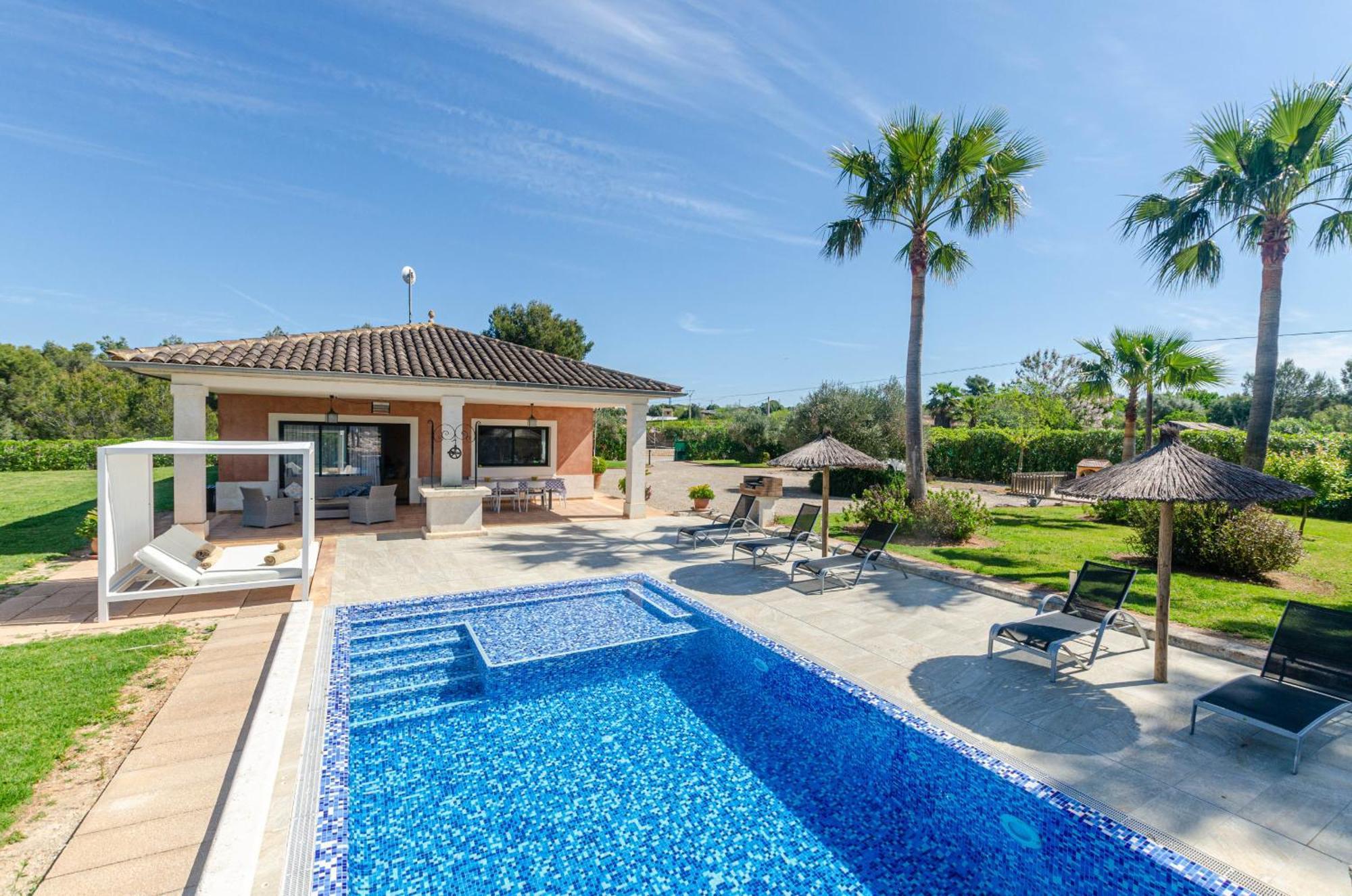 Yourhouse Romani Villa Muro Екстериор снимка